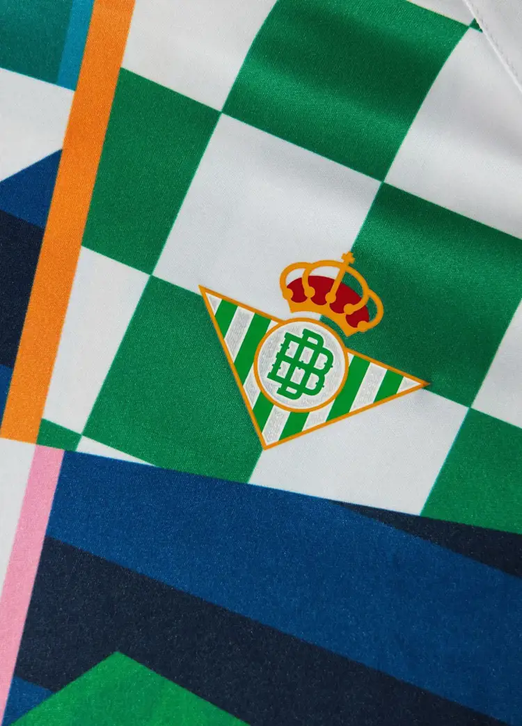 Real Betis warming-up shirt in stijl Fiestas De Primavera