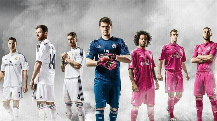 Real Madrid Voetbalshirts 2014-2015 (1)