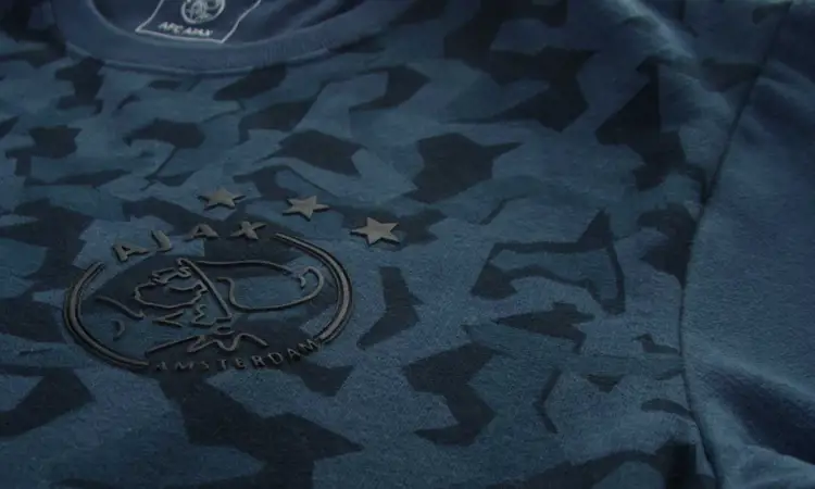 Ajax lanceert special edition camouflage casual collectie voor 2017-2018