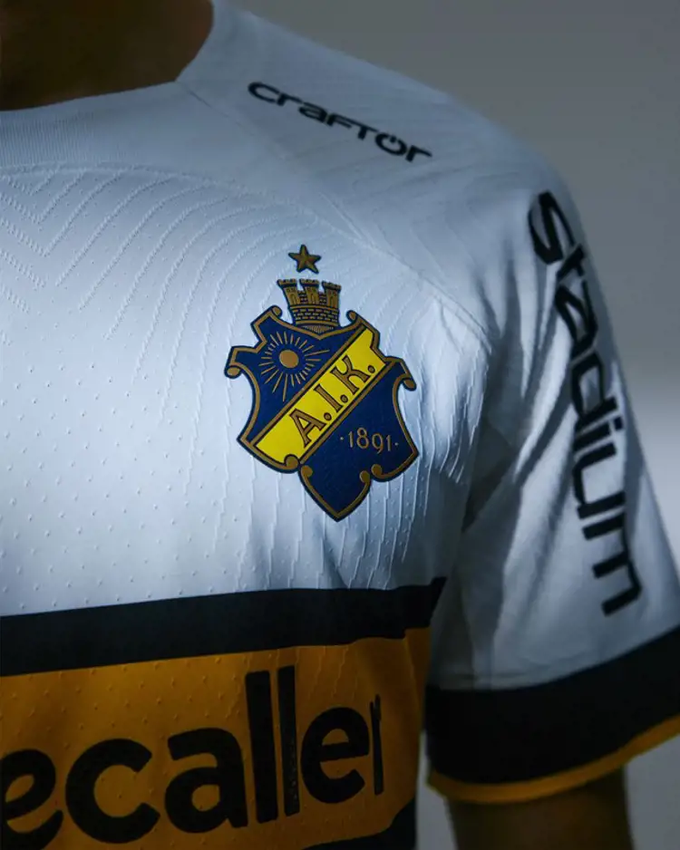 AIK Fotball voetbalshirts 2024-2025 geïnspireerd door stadsmuren