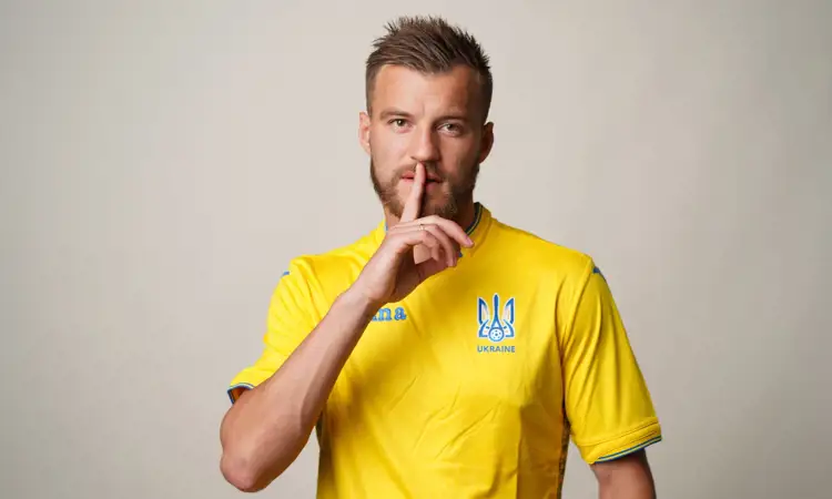 Oekraïne voetbalshirts 2018-2019