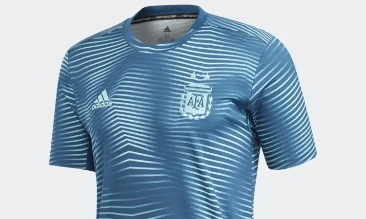 Het aqua blauwe Argentinië warming-up shirt 2019-2021