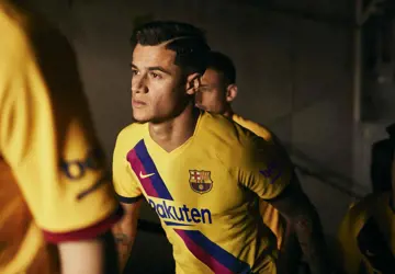 barcelona-uitshirt-2019-2020.jpg