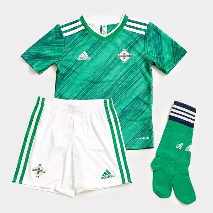 Noord Ierland tenue - Voetbalshirts.com