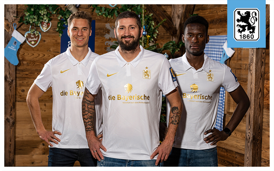 1860 Munchen Kerst voetbalshirt 20212022