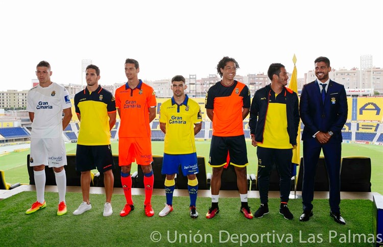 Las -Palmas -voetbalshirts -2016-2017