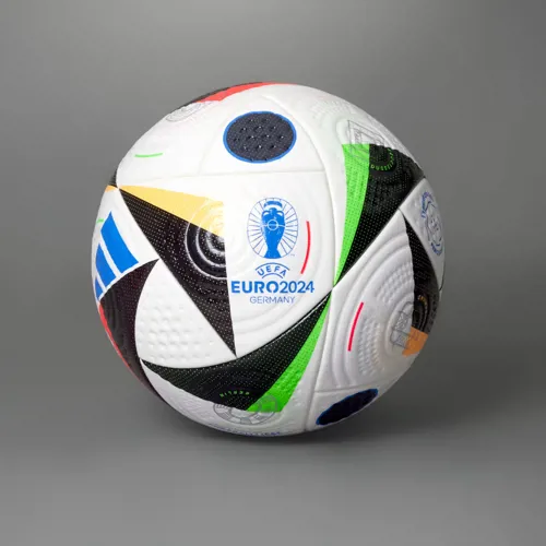 adidas Euro 2024 Fussballliebe Pro 1 wedstrijdbal