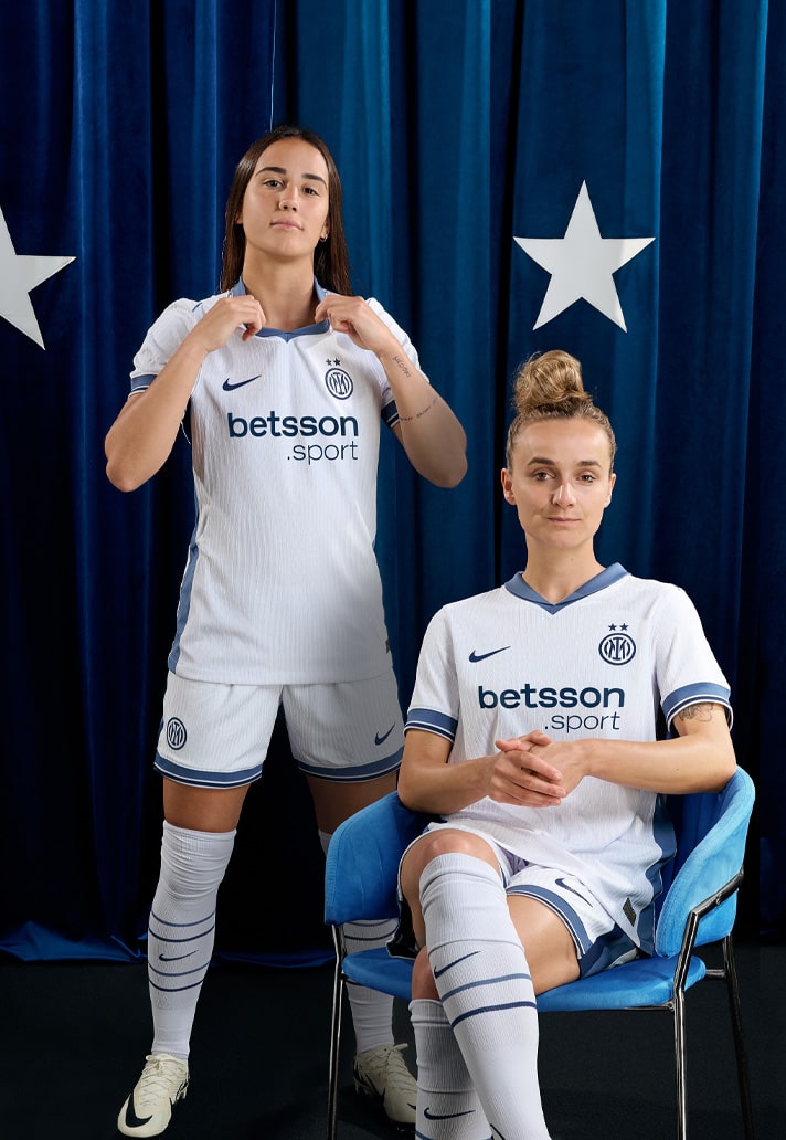 Inter Milan uitshirt 2024-2025 geïnspireerd door fashion en architectuur Milaan