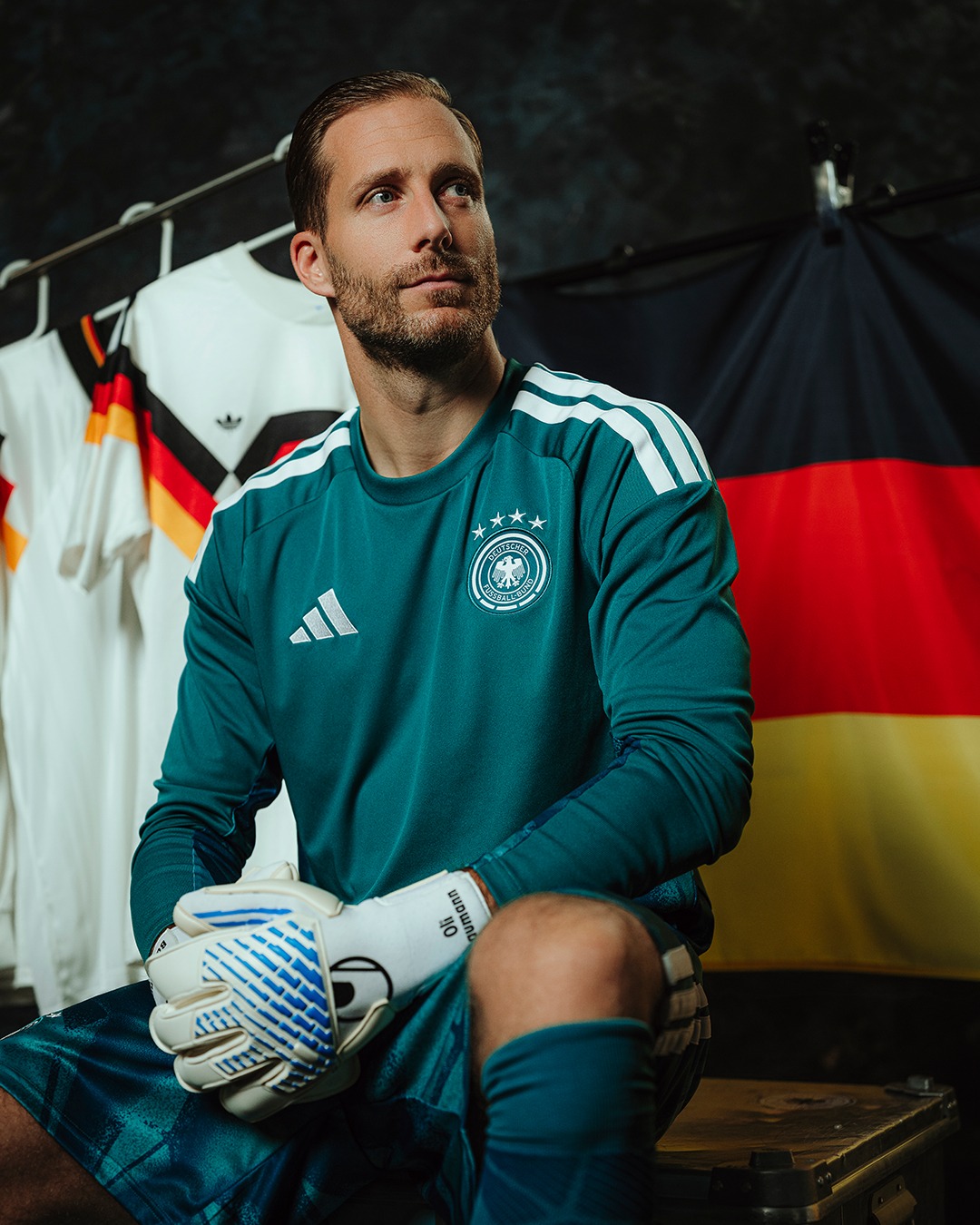 Duitsland WK 2026 thuisshirt geïnspireerd door voetbalshirt 1990