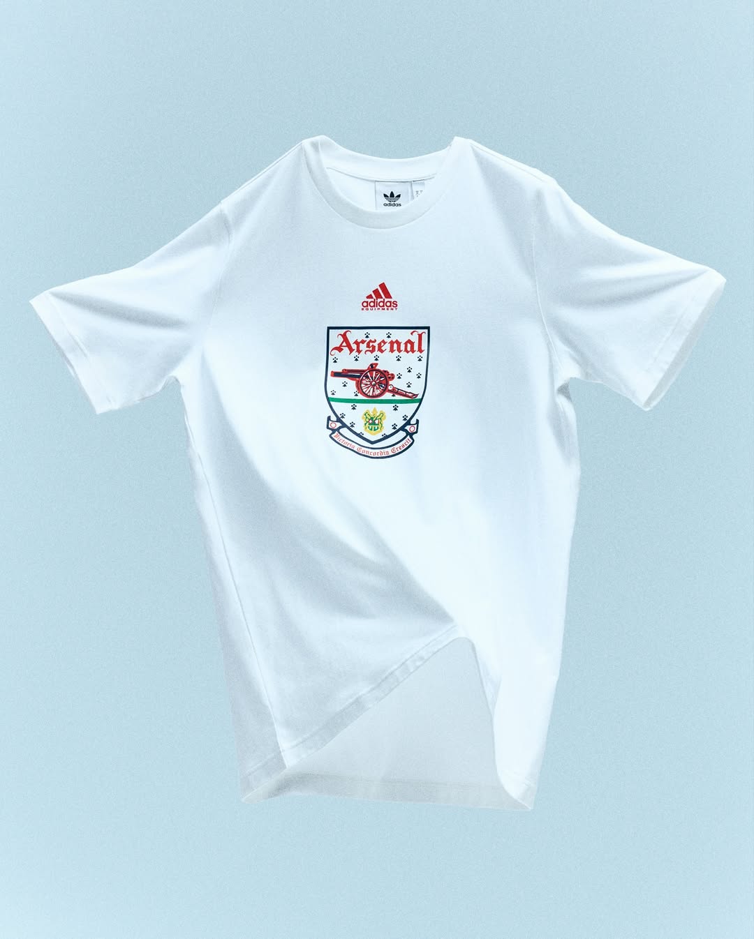 adidas lanceert remake Arsenal voetbalshirt 1992-1994