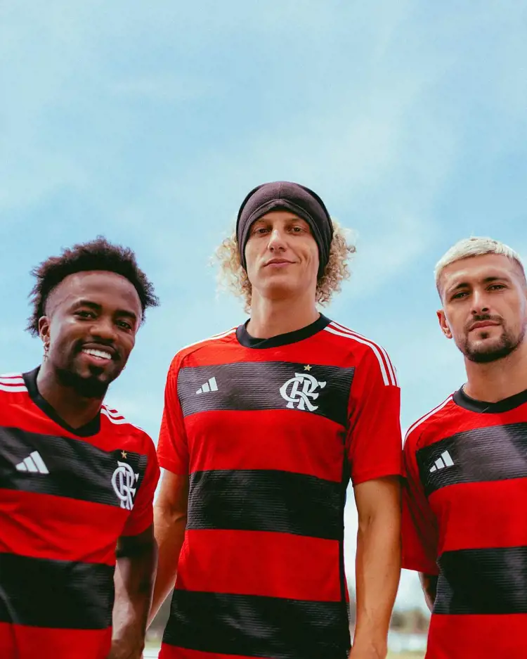 CR Flamengo voetbalshirts 2023-2024