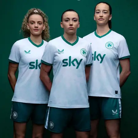 Dit zijn de Ierland vrouwen voetbalshirts 2025-2026
