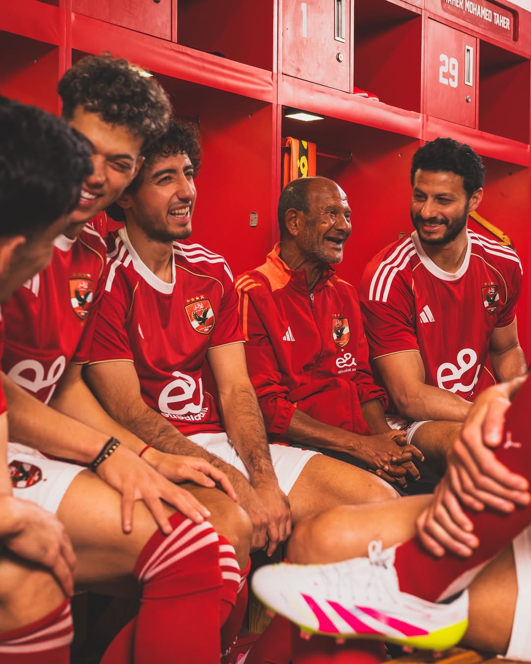 Dit zijn de Al Ahly voetbalshirts 2025-2026