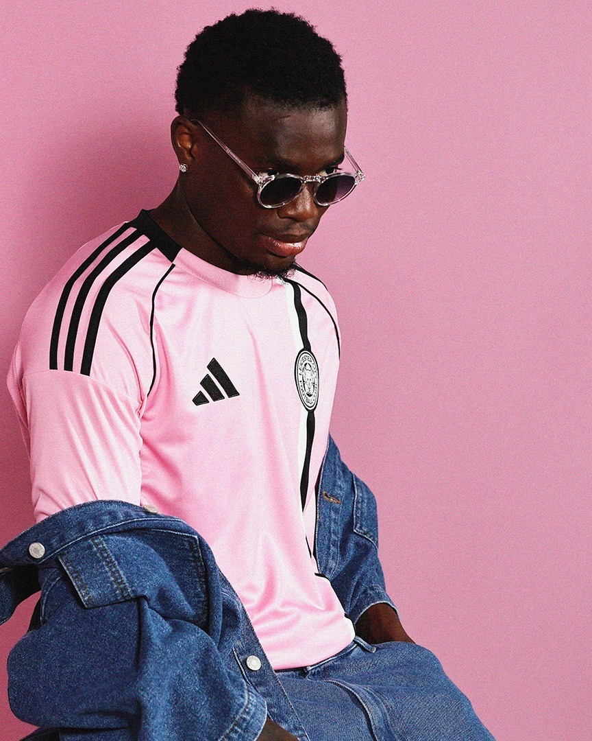 Dit zijn de Leicester City voetbalshirts 2025-2026