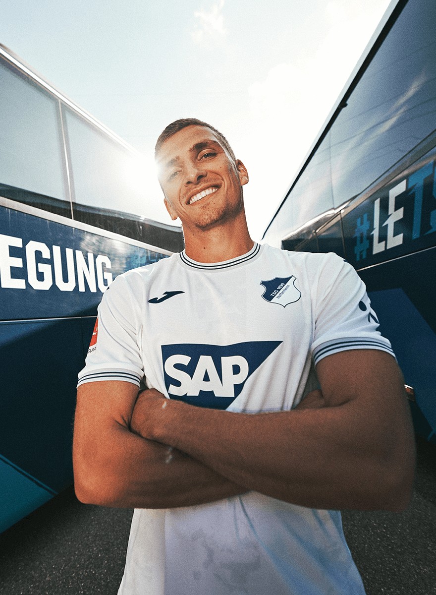 Dit zijn de TSG Hoffenheim voetbalshirts 2024-2025