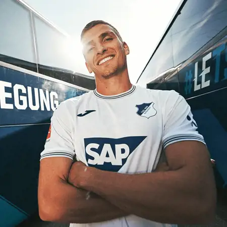 Dit zijn de TSG Hoffenheim voetbalshirts 2024-2025