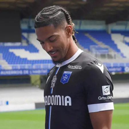 AJ Auxerre voetbalshirts 2023-2024