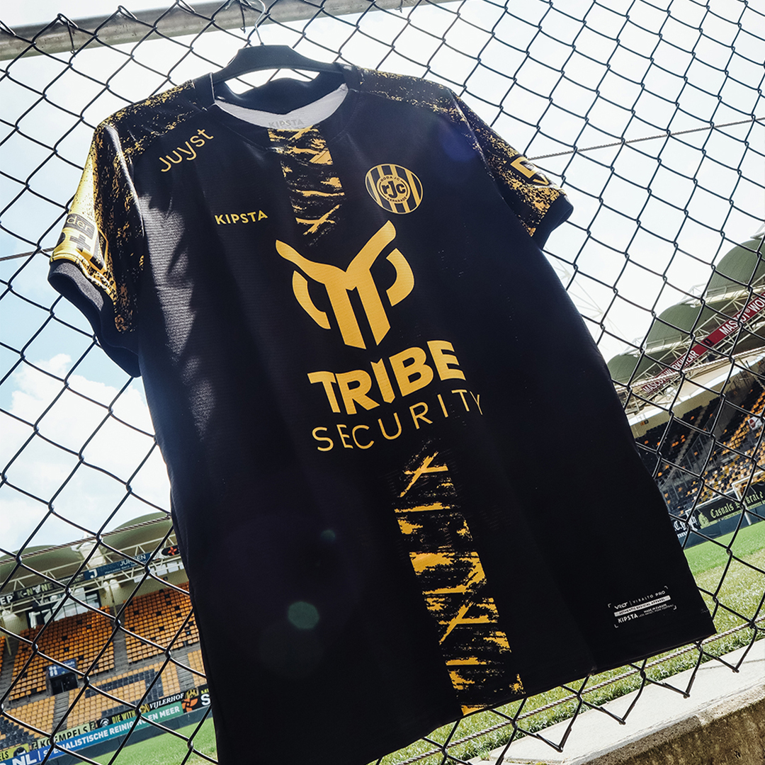 Dit zijn de Roda JC voetbalshirts 2024-2025