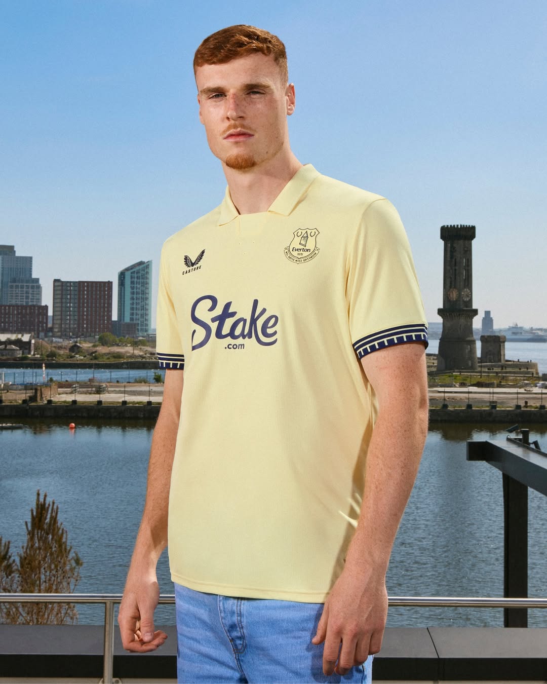 Everton voetbalshirts 2025-2026 ode aan nieuwe stadion en docklands!