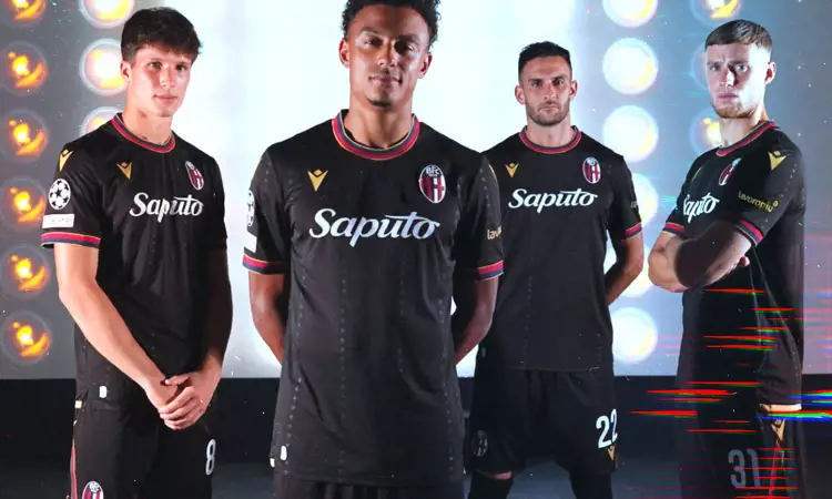 Dit voetbalshirt draagt Bologna tijdens Champions League wedstrijden 2024-2025