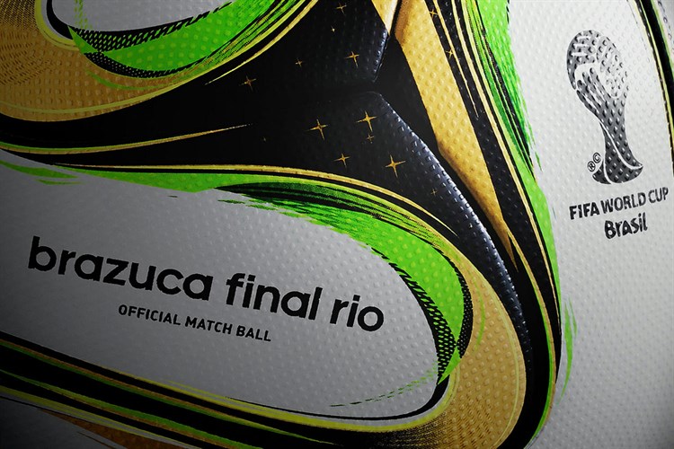 Brazuca Finale Bal 2014-2015