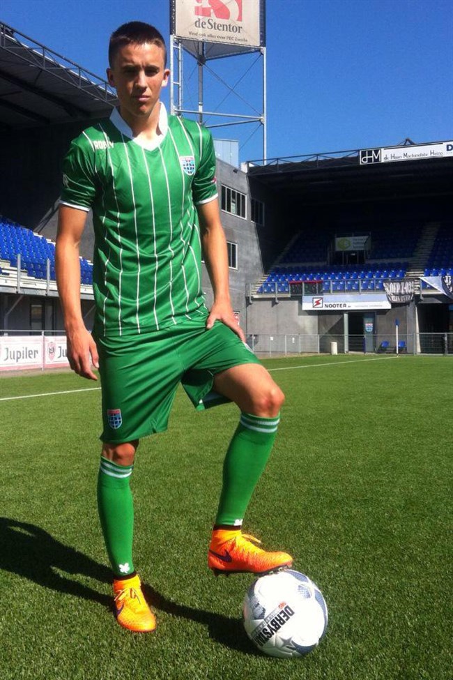 PEC-Zwolle -uitshirt -2015-2016