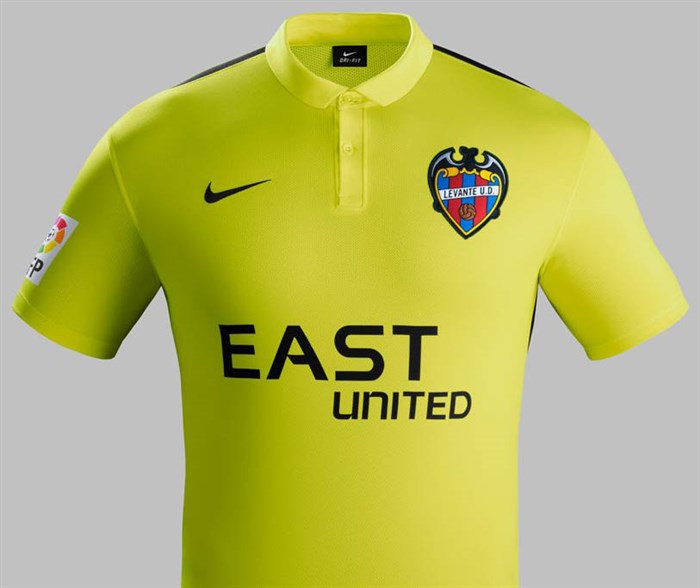 Levante Uitshirt 2015-2016 (1)