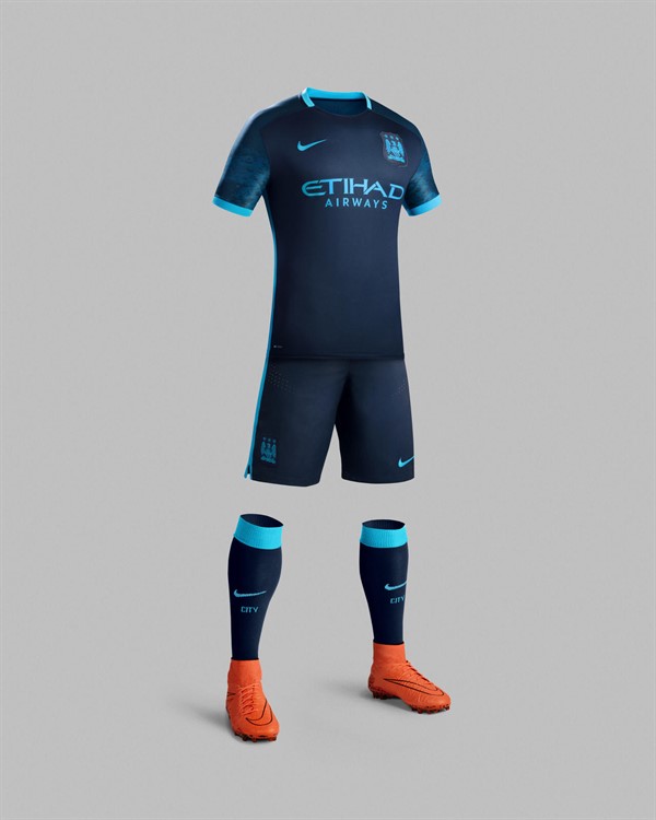 Authenticatie Feodaal Tegen de wil Manchester City uitshirt 2015-2016 - Voetbalshirts.com