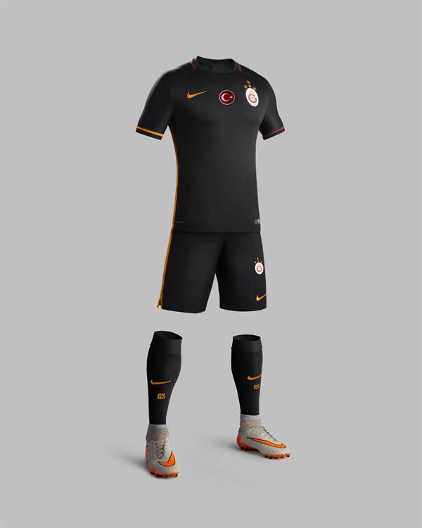 Galatasaray -uittenue -2015-2016