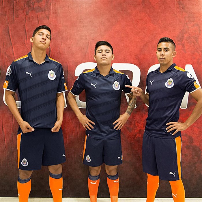 Chivas -3e -shirt -2017-2018