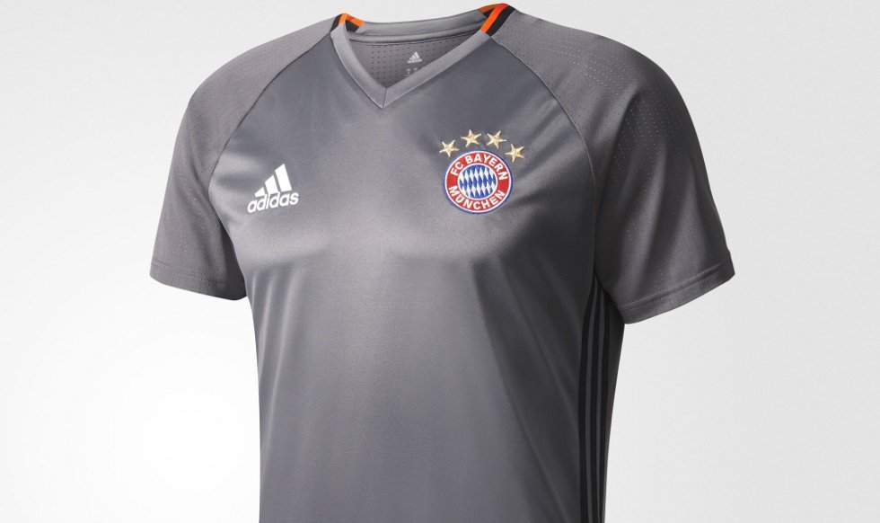 bayern-training-tenue-2017.jpg
