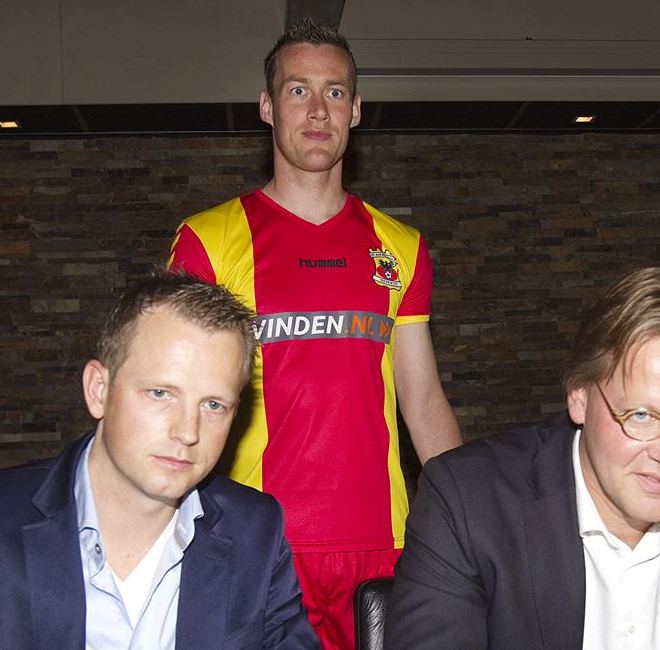 Go Ahead Eagles thuisshirt 2013-2014