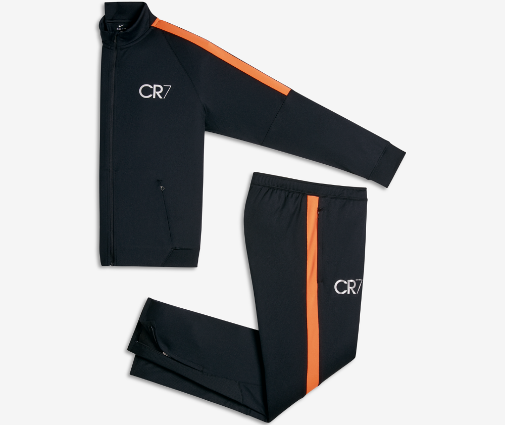 zwart-cr7-trainingspak.png