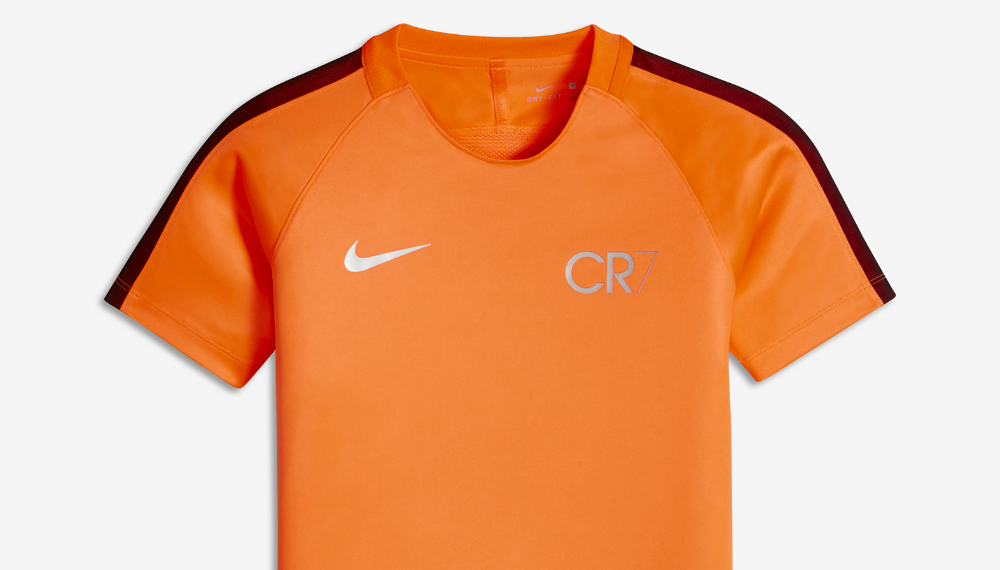 oranje-cr7-trainingsshirt-2017.png