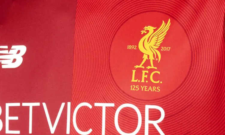 Liverpool trainingsshirt 2017-2018