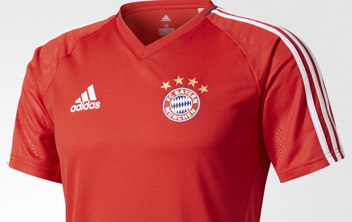 bayern-trainingsshirt-2017-2018.png
