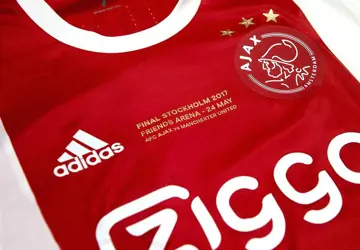 ajax-europa-league-shirt-2017.png