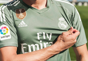 real-madrid-keepersshirt-2017-2018-groen.png