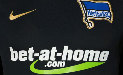Hertha BSC uitshirt en 3e shirt 2017-2018