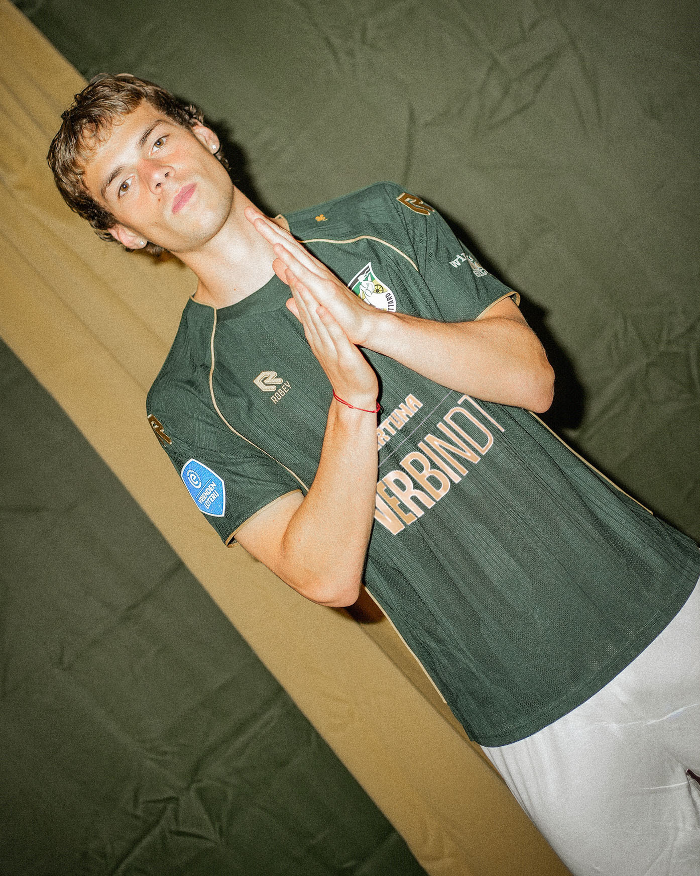 Fortuna Sittard voetbalshirts 2025-2026 bevatten graphic print!