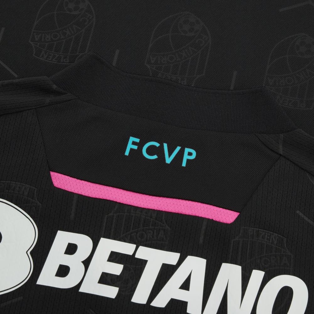 Viktoria Plzen voetbalshirts 2023-2024