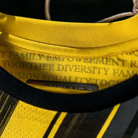 Watford voetbalshirts 2023-2024