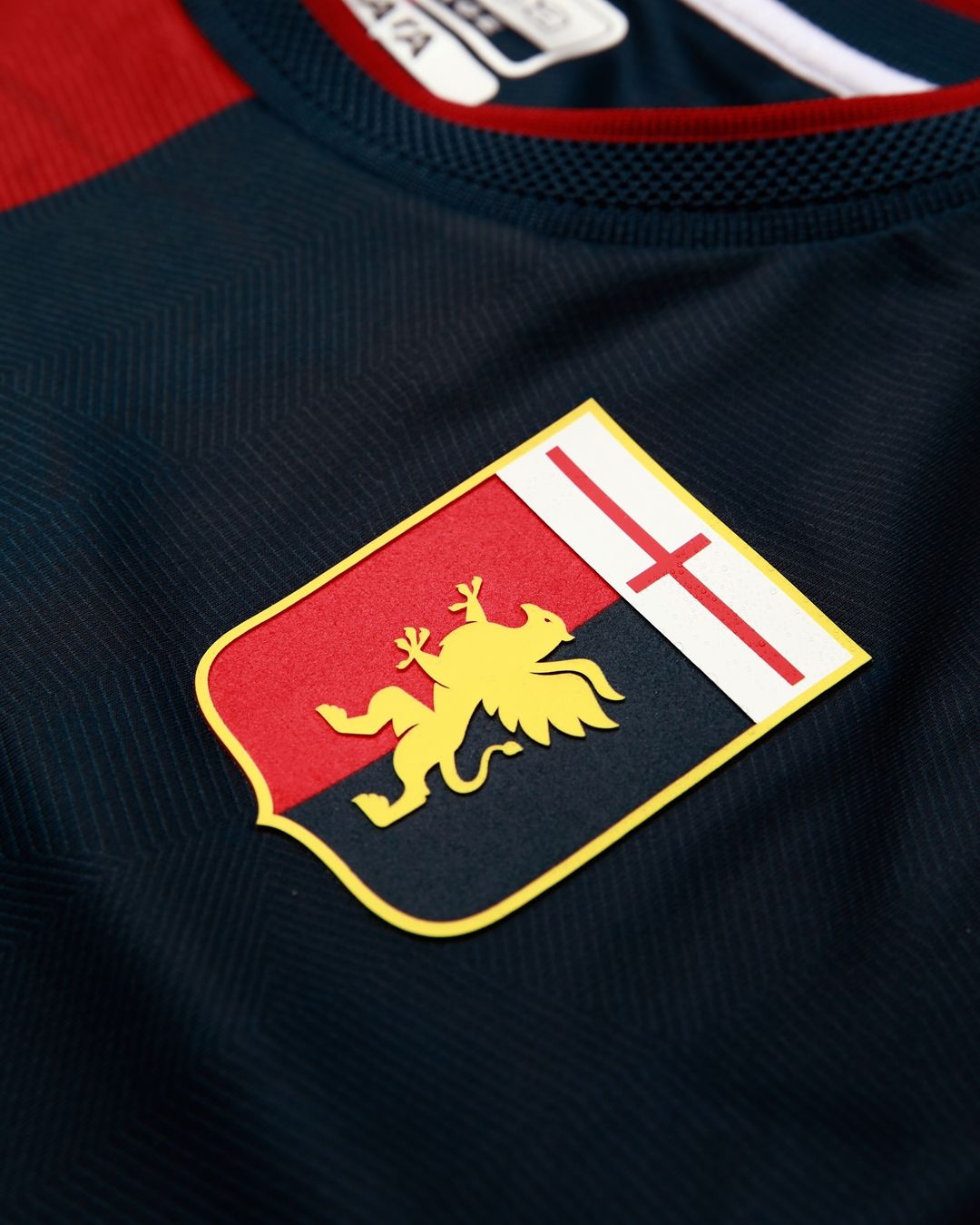 Dit zijn de Genoa CFC voetbalshirts 2024-2025