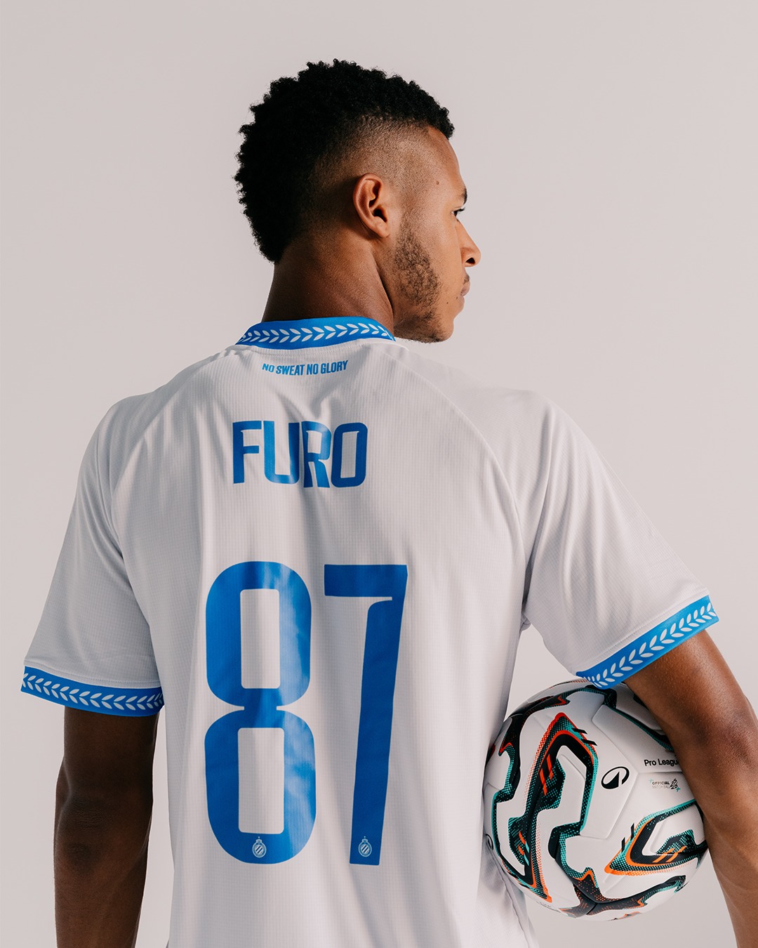 Dit zijn de Club Brugge voetbalshirts 2025-2026