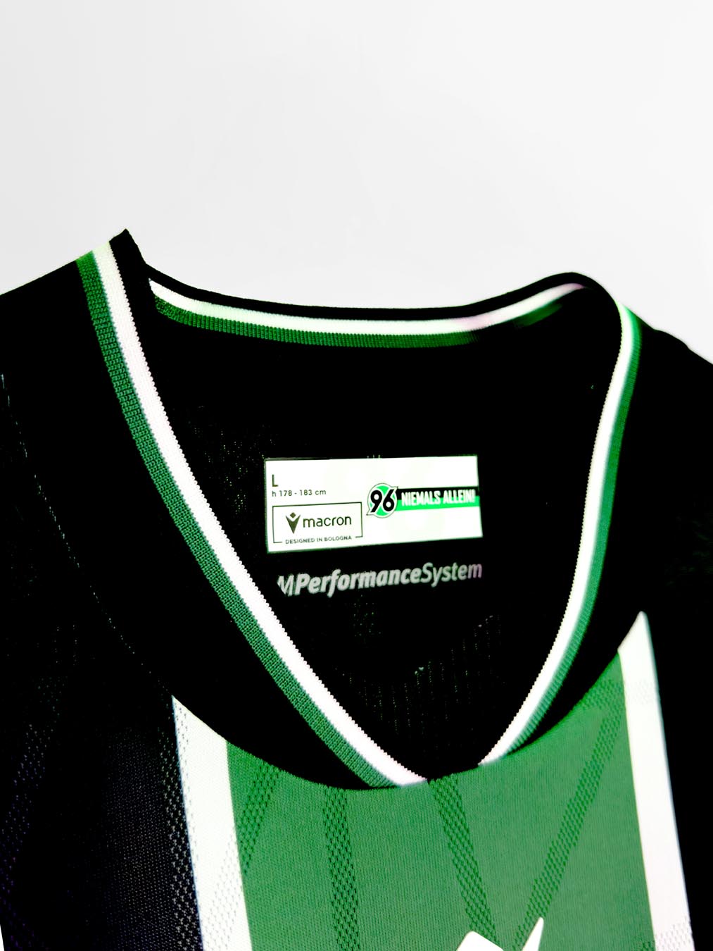 Hannover 96 uitshirt 2025-2026 in stijl traditionele clubkleuren!