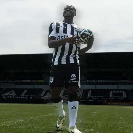 Heracles Almelo voetbalshirts 2024-2025 ontworpen door supporters