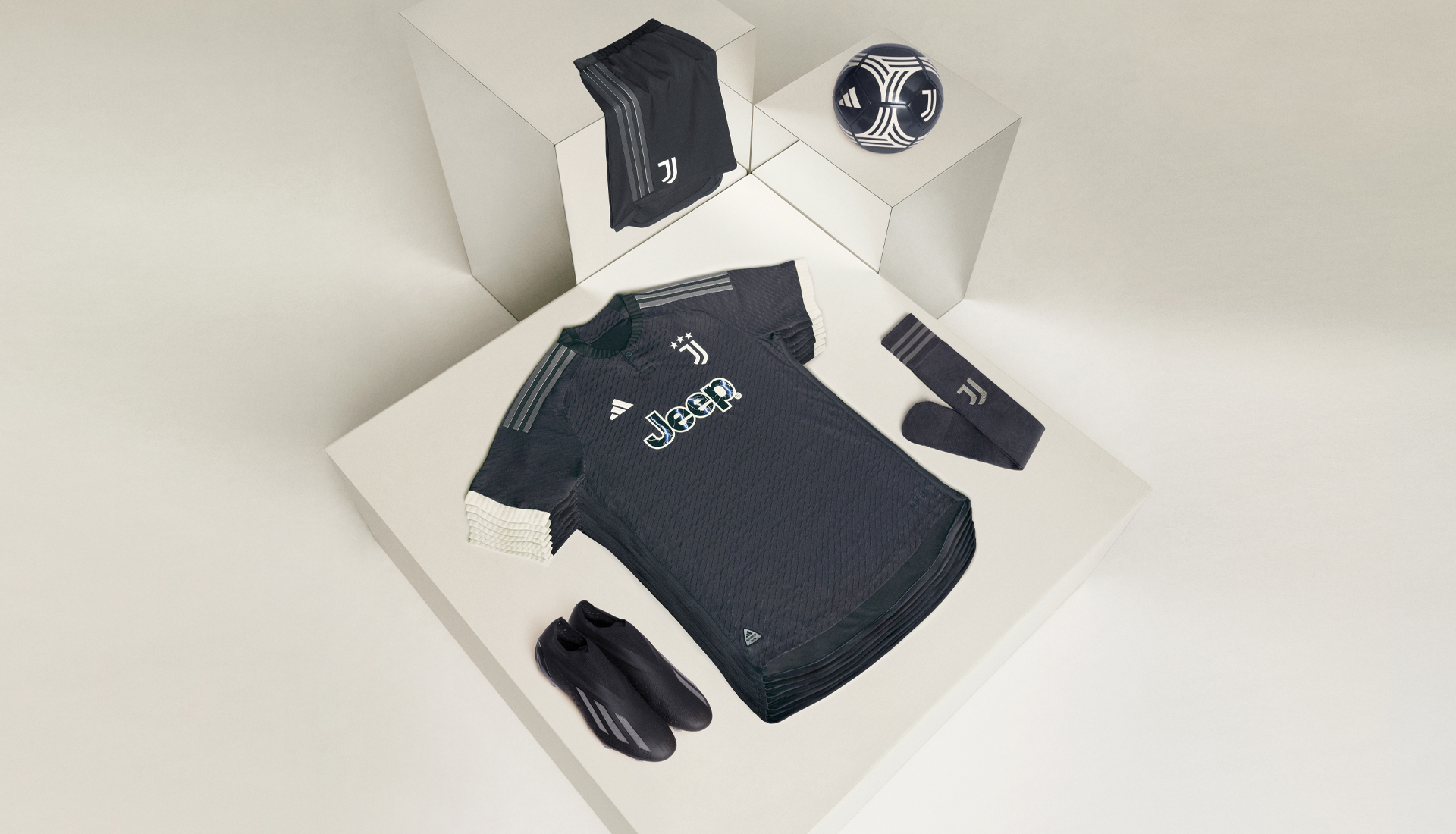 Juventus 3E Voetbalshirt 2023 2024 D