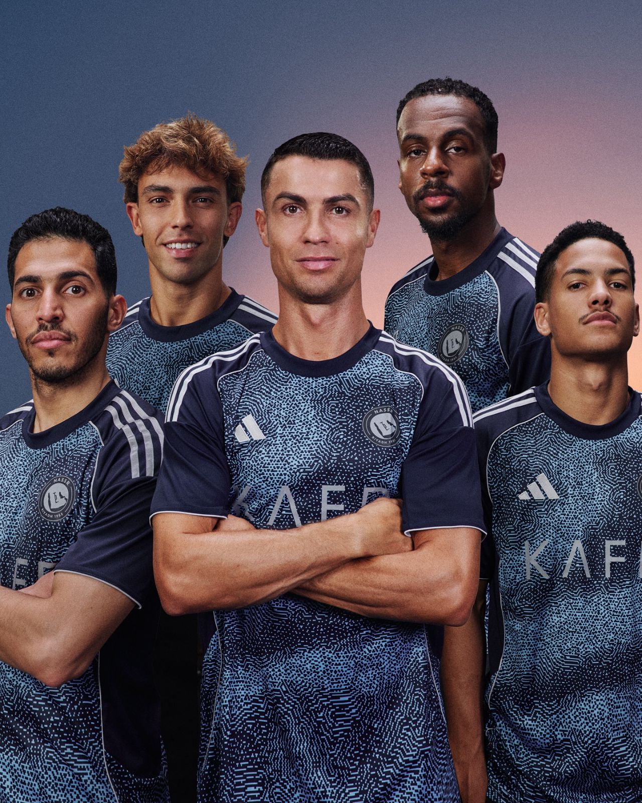 Al-Nassr voetbalshirts 2025-2026 geïnspireerd door zon en sterren boven Riyadh