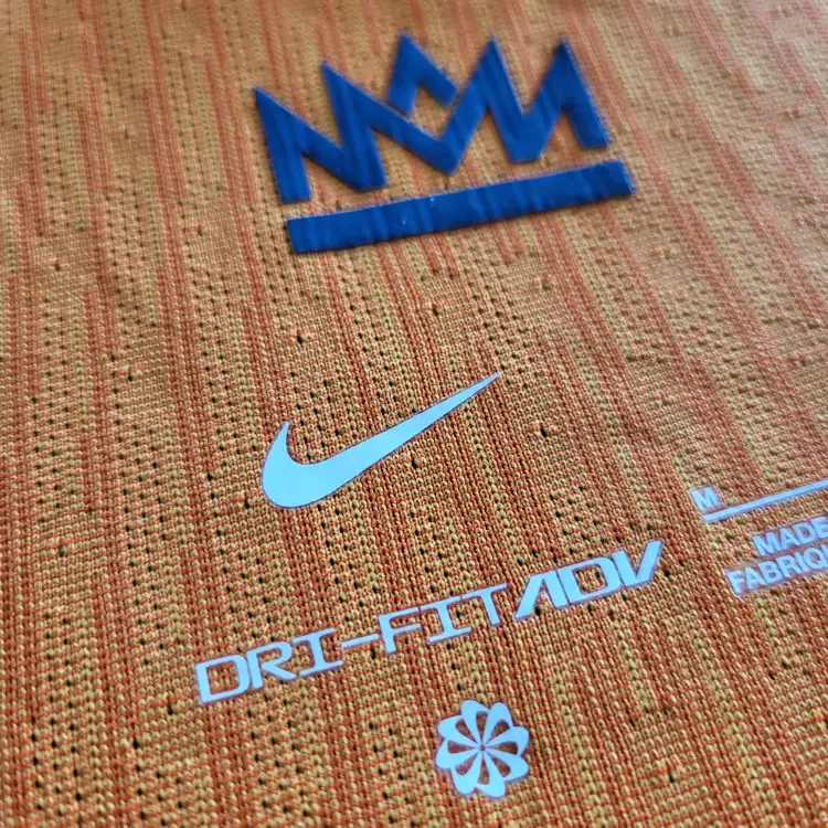 Dit zijn de kenmerken van de Nike authentic voetbalshirts met Dri Fit ADV technologie