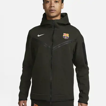 Dit zijn de FC Barcelona trainingsjacks 2023-2024